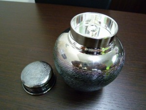 いぶし銀 茶器を買い取りました 買取専門 東京市場 青森東バイパス店