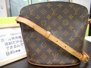 東京市場 盛岡店 Louis Vuitton LV ルイヴィトン モノグラム ドルーオ ショルダー バッグ 買取 です。