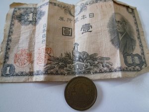 古銭や記念硬貨の価値の査定も 買取専門 東京市場 姶良国道10号店にお任せ下さい