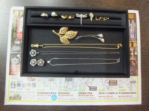 姶良市 買取専門 東京市場 姶良国道10号店 貴金属 金 プラチナブランドアクセサリー 買取しました。