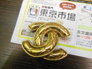 霧島市 買取専門 東京市場 ドンキホーテ霧島隼人店 ブランド シャネル ブローチ 買取しました。