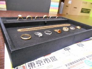 姶良市 買取専門 東京市場 姶良国道10号店 貴金属 金 プラチナ ダイヤ 買取しました。