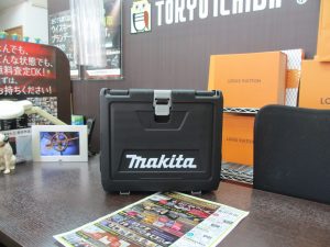 買取専門 東京市場 鹿児島中央店 電動工具 マキタ インパクトドライバ 買取しました。