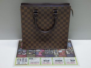 行田市内！買取専門 東京市場 ドンキホーテ 行田持田インター店 ヴィトン バッグ 買取しました。