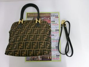 高崎市内 買取専門 東京市場 ドンキホーテ 高崎店 ブランド フェンディ バッグ 買取しました。