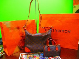 いづろ 中町 金生町 照国通り 東京市場 天文館 御着屋交番前店 ブランド ルイヴィトン バッグ 買取しました。