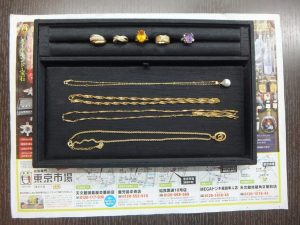 姶良市 買取専門 東京市場 姶良国道10号店 貴金属 金 プラチナ アクセサリー 買取しました。