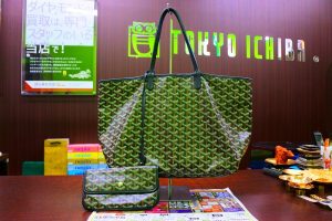 いづろ 中町 金生町 照国通り 東京市場 天文館 御着屋交番前店 ブランド ゴーヤル バッグ 買取しました。