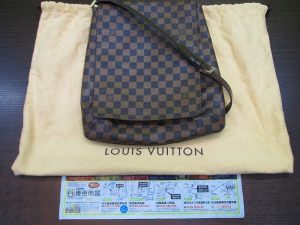 いづろ 中町 金生町 照国通り 東京市場 天文館 御着屋交番前店 ブランド ルイヴィトン バッグ 買取しました。