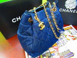 いづろ 照国通り 中町 東京市場 天文館 御着屋交番前店 ブランド シャネル バッグ 買取しました。