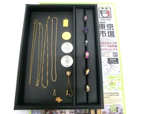 金沢市内 買取専門 東京市場 メガドンキラパーク金沢店 貴金属 金 プラチナ アクセサリー 買取しました。