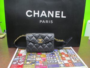 いづろ 中町 金生町 照国通り 東京市場 天文館 御着屋交番前店 ブランド シャネル マトラッセ 買取しました。