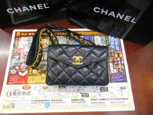 いづろ 中町 金生町 照国通り 東京市場 天文館 御着屋交番前店 ブランド シャネル マトラッセ 買取しました。