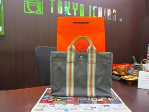 いづろ 中町 金生町 照国通り 東京市場 天文館 御着屋交番前店 ブランド エルメス バッグ 買取しました。
