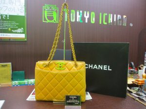 いづろ 中町 金生町 照国通り 東京市場 天文館 御着屋交番前店 ブランド シャネル ショルダー バッグ 買取しました。