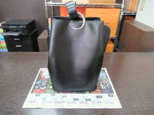 買取専門 東京市場 鹿児島中央店 ブランド カルティエ ワンショルダーバッグ 買取しました。