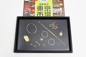 春日部市内！ 買取専門 東京市場 東武豊春駅西口店 金 プラチナ 貴金属 K18 アクセサリー 買取しました。