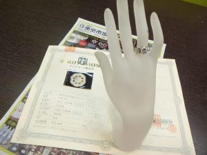 霧島市 買取専門 東京市場 ドンキホーテ霧島隼人店 貴金属 2.04ct プラチナダイヤモンド リング 買取しました。