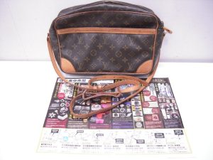 鹿児島市 東京市場 天文館 地蔵角交番前店 ブランド ルイヴィトン バッグ 買取しました。