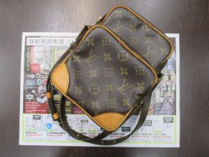 霧島市 買取専門 東京市場 ドンキホーテ霧島隼人店 ブランド ルイヴィトン バッグ 買取しました。