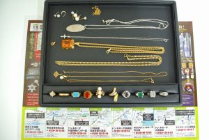 高崎市内 買取専門 東京市場 ドンキホーテ 高崎店 金 プラチナ 銀 貴金属製品 買取しました。