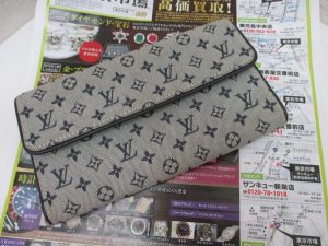 鹿児島市 買取専門 東京市場 サンキュー新栄店 ブランド ルイヴィトン Louis Vuitton 財布 買取しました。