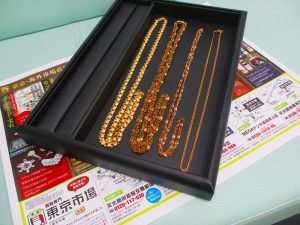 買取専門 東京市場 いづろ 照国通り 天文館 御着屋交番前店 貴金属 金 製品 買取しました。