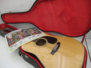 所沢市内！買取専門 東京市場 西武小手指駅北口タワーズ店 弦楽器 アコースティックギター 買取しました。
