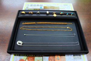 鹿児島市内 買取専門 東京市場 鹿児島中央店 貴金属 金 プラチナ アクセサリー 買取しました。