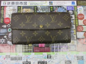 日立市内！買取専門 東京市場 メガドンキ 日立店 ブランド ヴィトン 財布 買取しました。