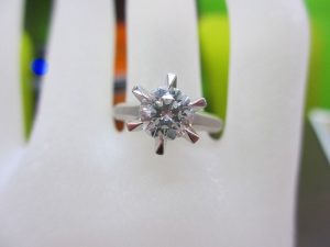 買取専門東京市場 中町 照国通り 天文館 御着屋交番前店 貴金属 宝石 プラチナ ダイヤモンド リング 買取しました。
