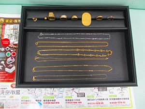 買取専門 東京市場 いづろ 照国通り 天文館 御着屋交番前店 貴金属 金 プラチナ 製品 買取しました。