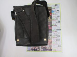 鹿児島市 買取専門 東京市場 サンキュー新栄店 ブランド ダンヒル ショルダーバッグ 買取しました。