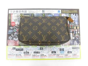 前橋市内 買取専門 東京市場 17号前橋元総社南小前店 ブランド ルイヴィトン ポーチ 買取しました。