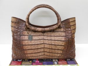 日立市内！買取専門 東京市場 メガドンキ 日立店 ブランド JRA バッグ 買取しました。