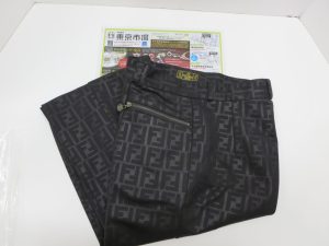 鹿児島市 買取専門 東京市場 天文館 地蔵角交番前店 ブランド フェンディ ボトムス 買取しました。