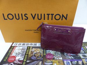 鹿児島市 買取専門 東京市場 天文館 地蔵角交番前店 ブランド ルイヴィトン キーケース 買取しました。
