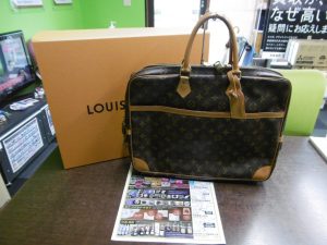 姶良市 買取専門 東京市場 姶良国道10号店 ブランド ルイヴィトン ポルトドキュマン 買取しました。