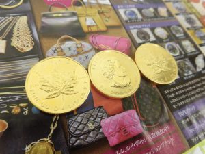 前橋市内 買取専門 東京市場 17号前橋元総社南小前店 K24 純金 金貨 メイプルリーフ金貨 買取しました。