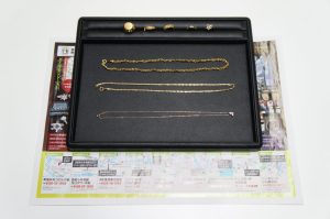 行田市内！買取専門 東京市場 ドンキ 行田持田インター店 貴金属 金 プラチナ アクセサリー 買取しました。