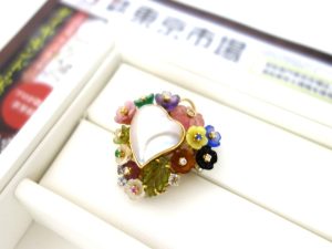 高崎市内 買取専門 東京市場 ドンキホーテ 高崎店 K18 デザイン ブローチ 買取しました。