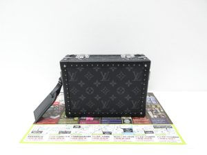 大田原市内！買取専門 東京市場 ドンキホーテ大田原店 ルイヴィトン モノグラムエクリプス クラッチバッグ 買取しました。