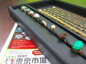 買取専門 東京市場 いづろ 照国通り 天文館 御着屋交番前店 貴金属 金 プラチナ 製品 買取しました。