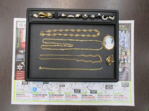 霧島市 買取専門 東京市場 ドンキホーテ霧島隼人店 貴金属 金 プラチナ 製品 買取しました。