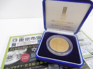 所沢市内！買取専門 東京市場 西武小手指駅北口タワーズ店 歌舞伎座新開場杮葺落 純金 記念メダル 買取しました。