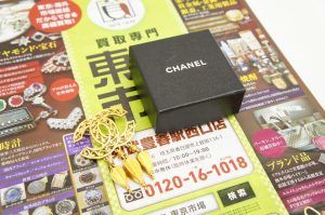 春日部市内！ 買取専門 東京市場 東武豊春駅西口店 シャネル ココマーク ブローチ 95A 買取しました。