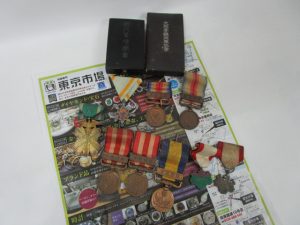 鹿児島市内 買取専門 東京市場 鹿児島中央店 旧日本軍 軍事勲章 従軍記章 買取しました。