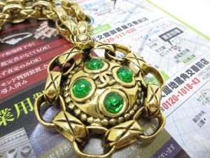 鹿児島市 買取専門 東京市場 天文館 地蔵角交番前店 ブランド シャネル アクセサリー 買取しました。