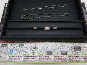 鹿児島市 買取専門 東京市場 天文館 地蔵角交番前店 貴金属 プラチナ 製品 買取しました。