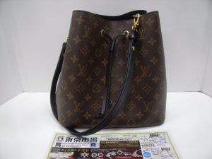 鹿児島市 東京市場 天文館 地蔵角交番前店 ブランド ルイヴィトン バッグ 買取しました。